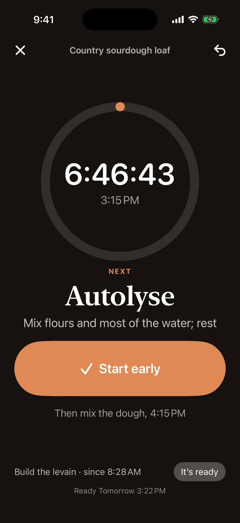 Cook mode: a large countdown to the autolyse on a dark screen